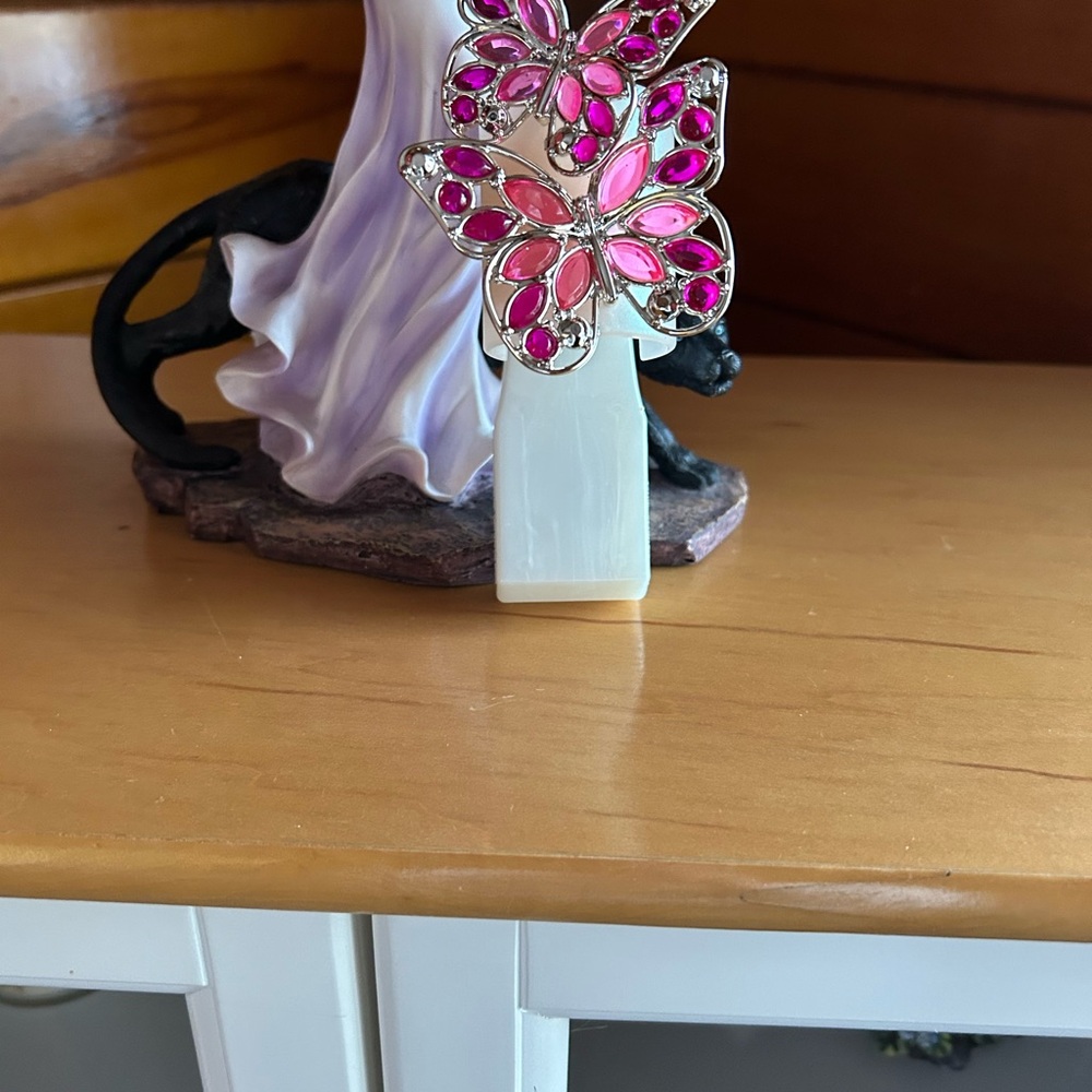 Bath & Body Works Fuchsia Butterfly fragrance holder plug in